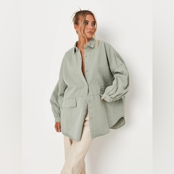 Missguided Jackets & Blazers - Misguided Denim Oversized Shacket Shirt Jacket Women’s size 12